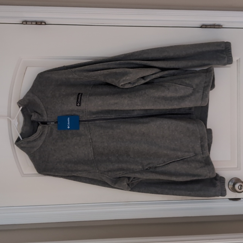 BRAND NEW WITH TAGS Columbia Fleece Sweater